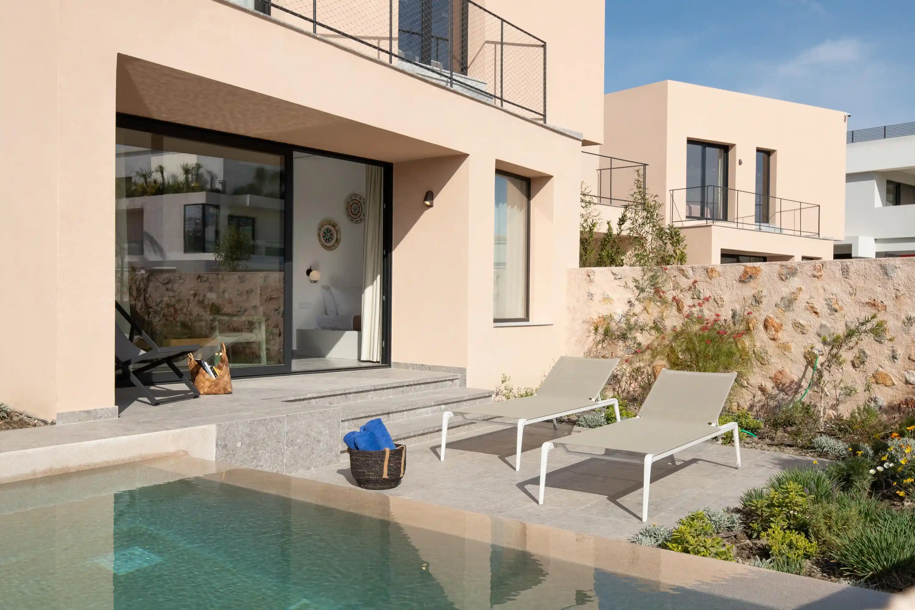 Kos Villa private swimming pool at Nisi Living Concept